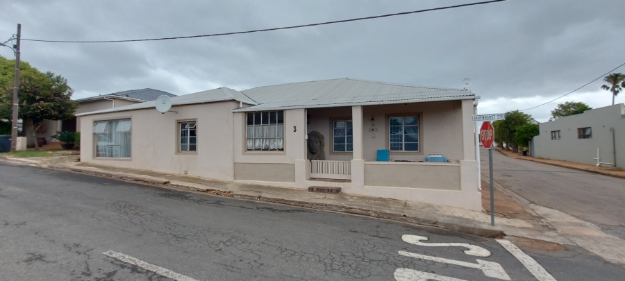 4 Bedroom Property for Sale in Albertinia Western Cape